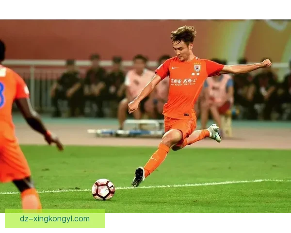 官宣郑家骋加盟辽宁青训中锋