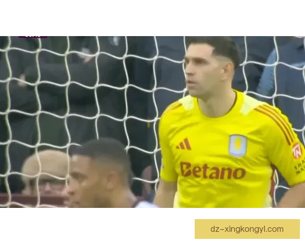 索博任意球世界波斩获英超最佳