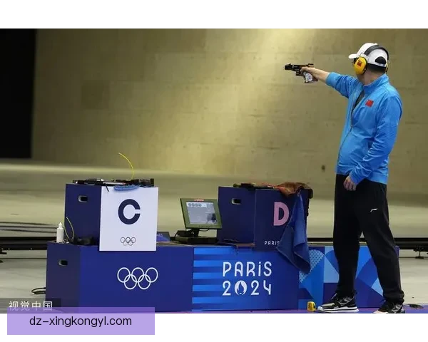 中国射击选手李越宏夺男子25米手枪速射金牌